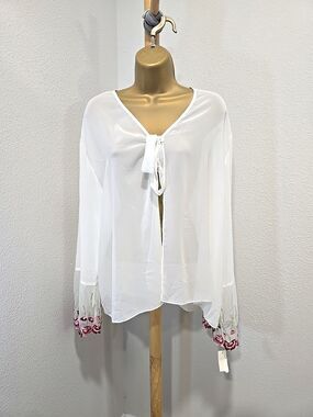 NWT Vtg Delicates Bed Jacket XL Cream Sheer Chiffon Floral Front Tie Bell Sleeve
